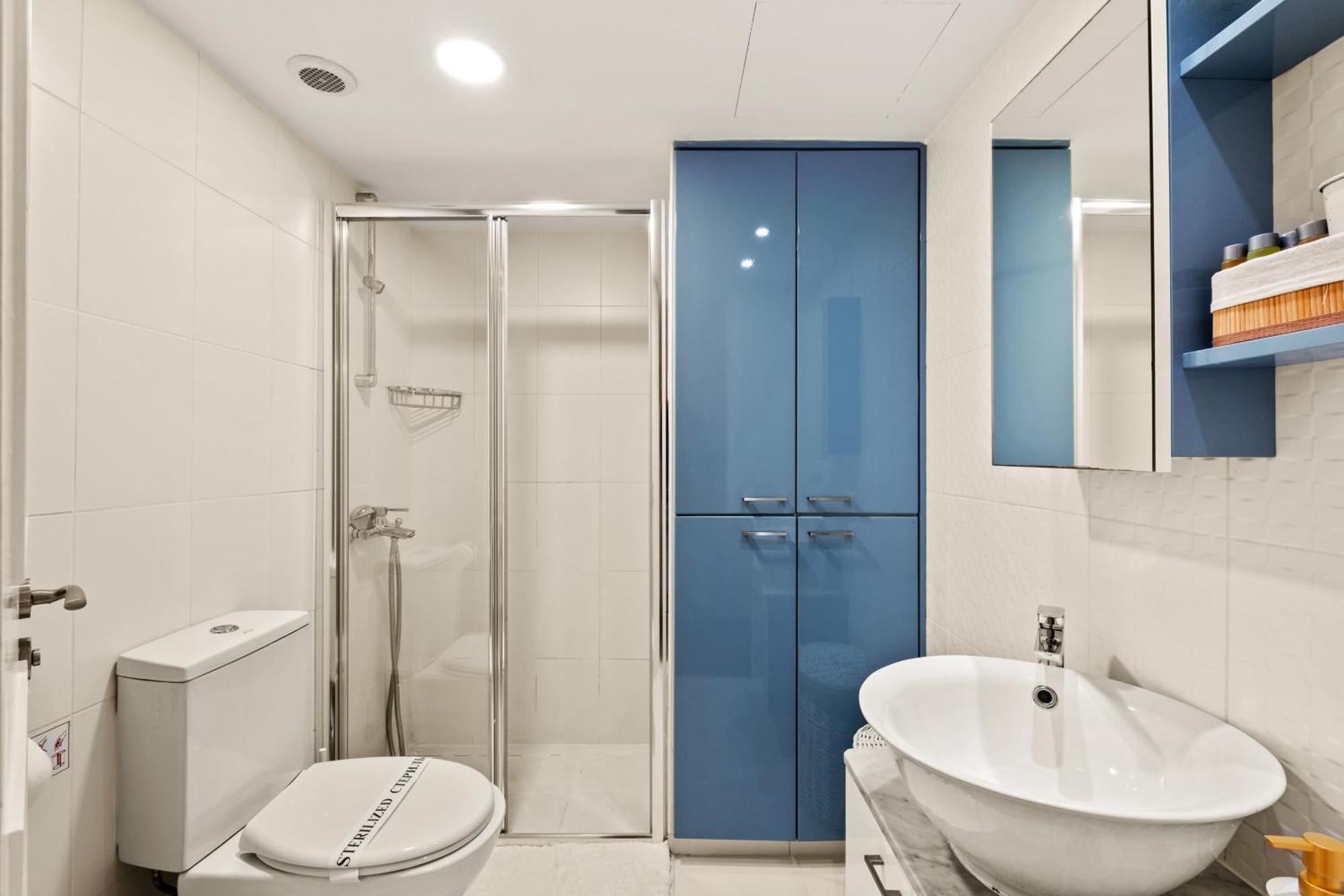 Lazuli Sea View Beachfront Ap 254 Larnaca Exterior photo